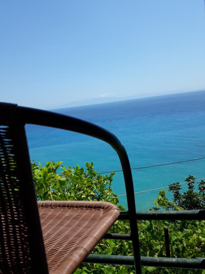 Blue View Hotel Qeparo Ngoại thất bức ảnh